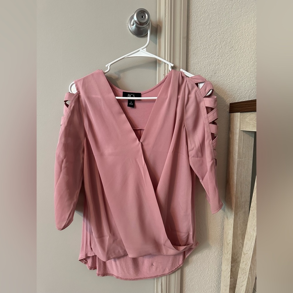 BCX Juniors Cross-front Lattice Sleeve Top